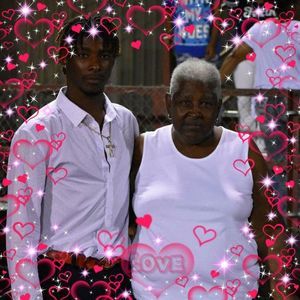 Meet your Posher, Kelli